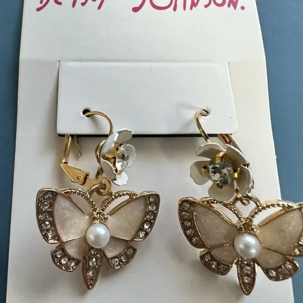🦋 Betsey Johnson stunning unique  butterfly earrings 🦋
